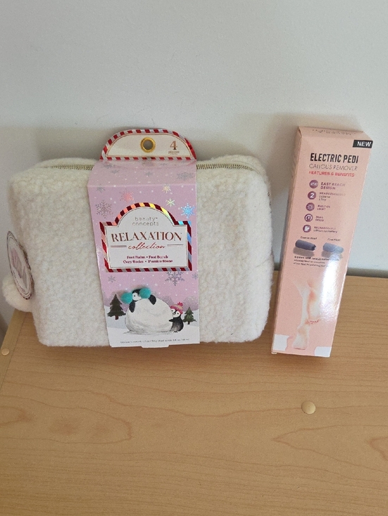 various Other - Relaxation Pedi Collection Women’s & Electric Callus Remover Tool NWT